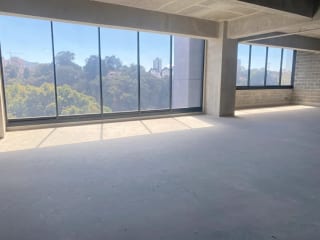 ALQUILO OFICINA ZONA 15 VH3 BOULEVARD RAFAEL LANDIVAR - SPAZIO CENTRO DE NEGOCIOS — Oficina en Alquiler en Zona 15, Guatemala, Ciudad — miniatura 1 de 5