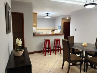 Apto Amueblado Edificio Milenia Oakland — Apartamento en Alquiler en Milenia, Zona 10, Guatemala, Ciudad — miniatura 10 de 10