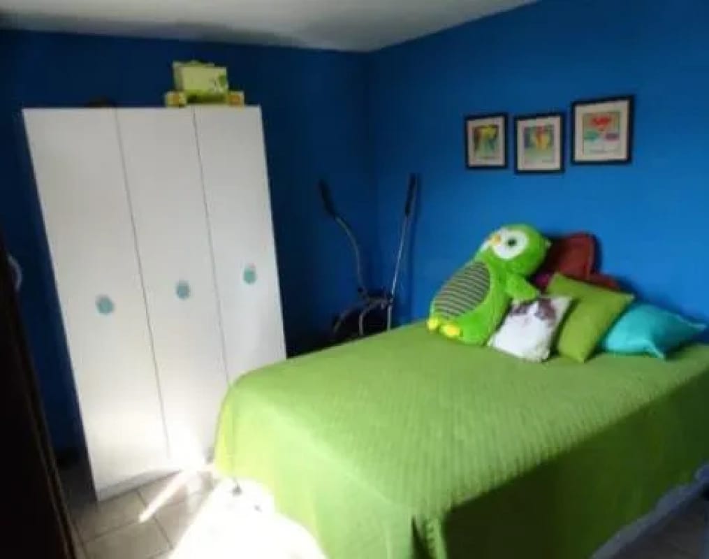 SE VENDE CASA EN RESIDENCIAL LOS OLIVOS, ZONA 18 — Casa en Venta en Zona 18, Guatemala, Ciudad — foto 7 de 11