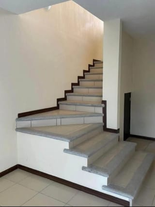 Casa en venta en Carretera a el salvador — Casa en Venta en Carretera a El Salvador, Guatemala, Ciudad — miniatura 10 de 17
