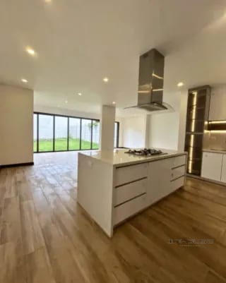 CASA EN VENTA CAES KM 16.5 PARA ESTRENAR — Casa en Venta en Carretera a El Salvador, Guatemala, Ciudad — miniatura 3 de 12
