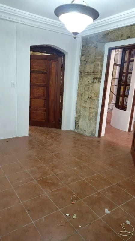 Hermosa Casa Colonial en Renta en Zona 1, Excelente Ubicación — Casa en Alquiler en Zona 1, Guatemala, Ciudad — foto 5 de 13