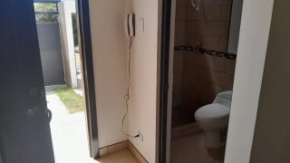 CASA EN VENTA EN CONDOMINIO BALCONES 4, ZONA 8 DE MIXCO — Casa en Venta en Zona 8 Mixco, Guatemala, Ciudad — miniatura 11 de 17