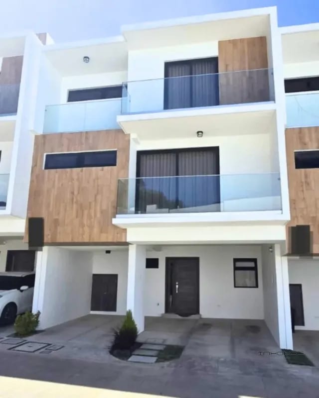 CASA EN VENTA ZONA 16 SAN ISIDRO DE TRES NIVELES — Casa en Venta en Zona 16, Guatemala, Ciudad — foto 1 de 10