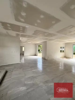 CASA EN VENTA EN KM 17 CAMINO DE FRAIJANES 150CVCD — Casa en Venta en Vila Verde, Carretera a El Salvador, Guatemala, Ciudad — miniatura 3 de 6