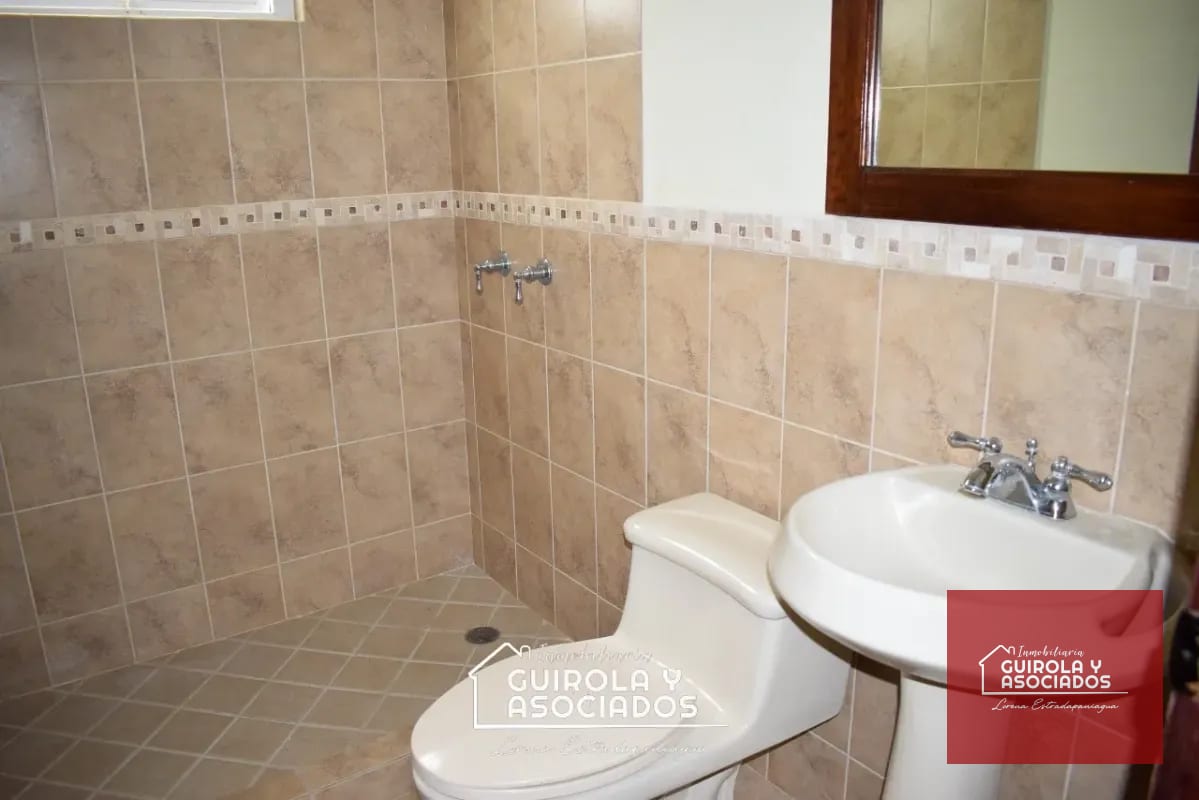CASA EN VENTA EN EL KM 17 ENTREVERDES 137CVCD — Casa en Venta en Entreverdes, Carretera a El Salvador, Guatemala, Ciudad — foto 6 de 11