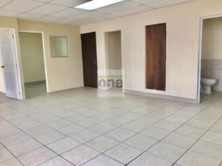 Zona 9 Alquilo oficina de 60 mts2 — Oficina en Alquiler en Zona 9, Guatemala, Ciudad — miniatura 3 de 5