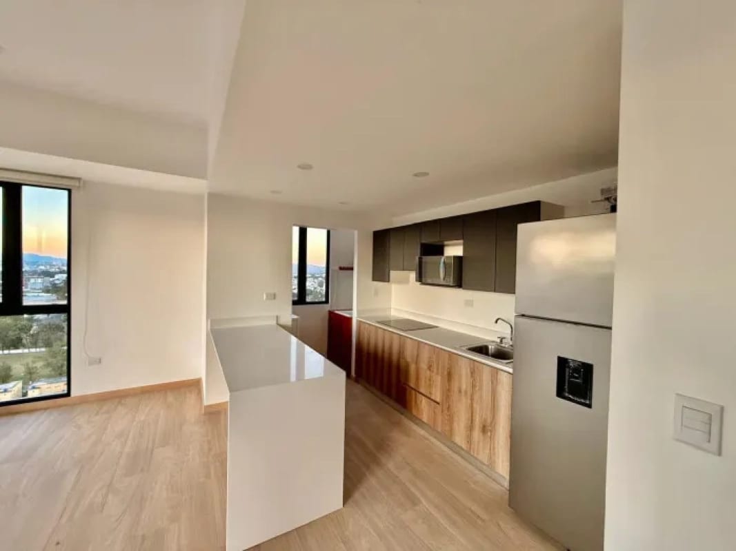 Apartamento en Renta en Meraki zona 10 (salida UFM) — Apartamento en Alquiler en Zona 10, Guatemala, Ciudad — foto 3 de 6