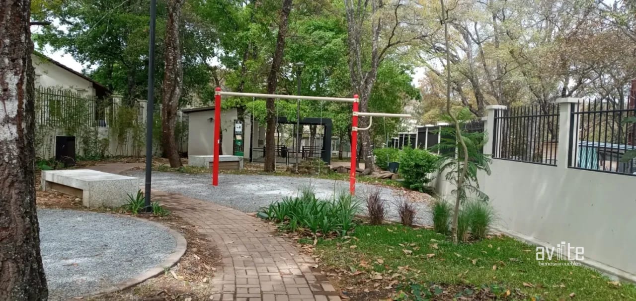 Condado Naranjo en Alameda Norte, Coruña. Q1,750,000 negociables. — Apartamento en Venta en Condado Naranjo, Zona 4 Mixco, Guatemala, Ciudad — foto 7 de 9