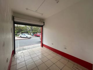 Rento local en Jocotenango Sacatepéquez Frente a la plazuela — Local en Alquiler en Jocotenango, Sacatepéquez — miniatura 5 de 5