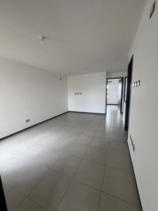Casa en Venta Cumbres de la Arboleda CAES (D) — Casa en Venta en Cumbres de La Arboleda, Carretera a El Salvador, Guatemala, Ciudad — miniatura 2 de 8
