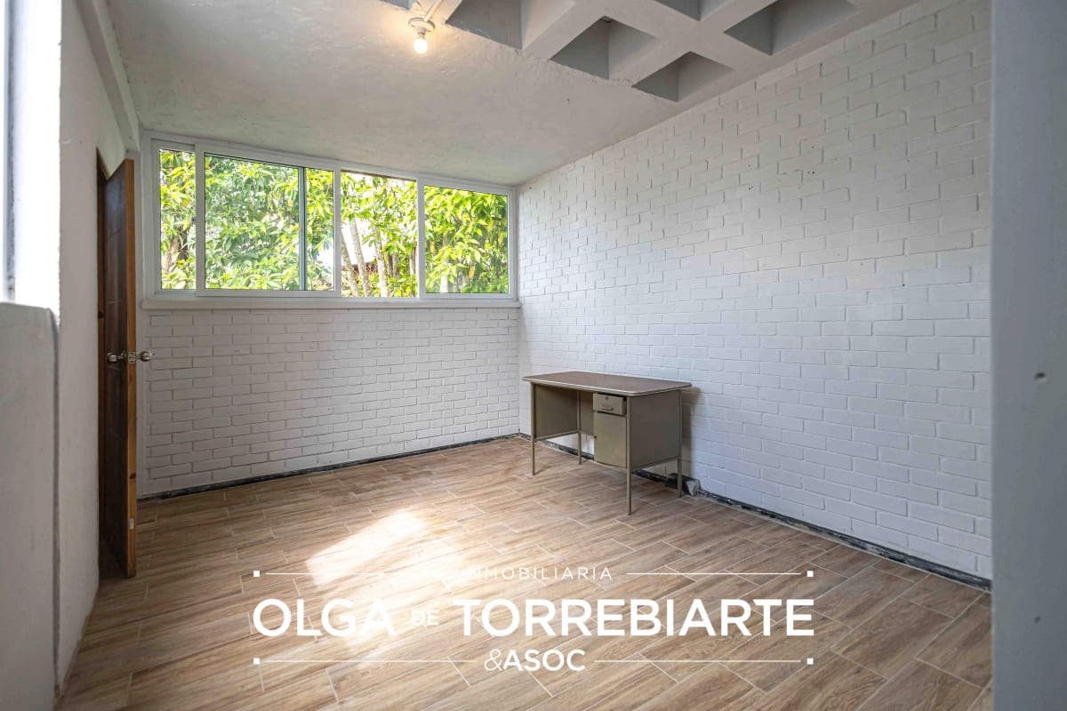 Casa remodelada en Oakland II, Zona 10 — Casa en Venta en Zona 10, Guatemala, Ciudad — foto 9 de 17
