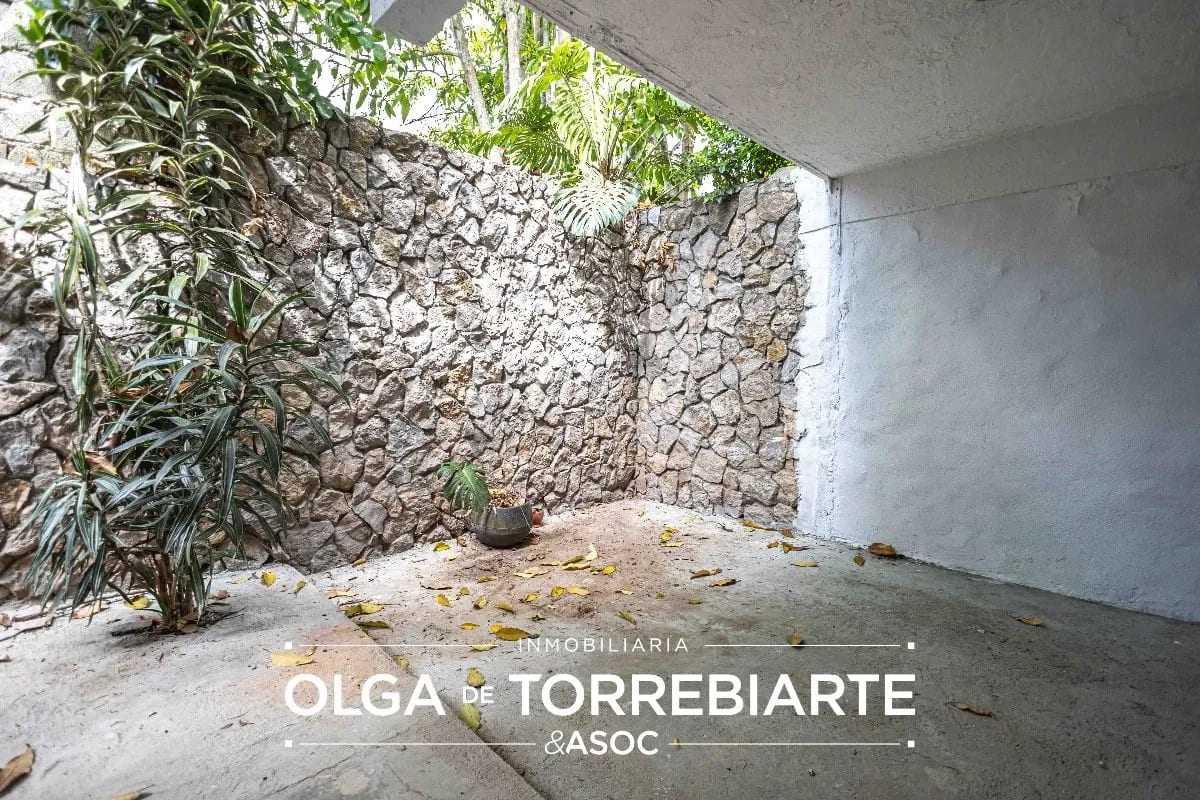 Casa remodelada en Oakland II, Zona 10 — Casa en Venta en Zona 10, Guatemala, Ciudad — foto 3 de 17