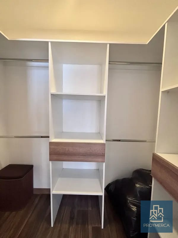 Apartamento amueblado en alquiler, Casa Clara Zona 10 — Apartamento en Alquiler en Casa Clara, Zona 10, Guatemala, Ciudad — foto 4 de 12