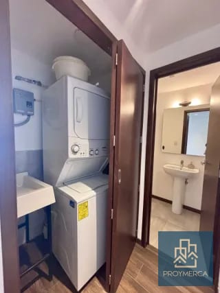 Apartamento amueblado en alquiler, Casa Clara Zona 10 — Apartamento en Alquiler en Casa Clara, Zona 10, Guatemala, Ciudad — miniatura 2 de 12