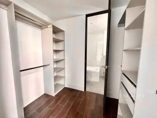 Zona 13 • Apartamento en Venta • Edificio Rosselló — Apartamento en Venta en Rosselló, Zona 13, Guatemala, Ciudad — miniatura 10 de 15