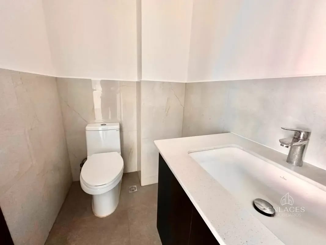 Zona 13 • Apartamento en Venta • Edificio Rosselló — Apartamento en Venta en Rosselló, Zona 13, Guatemala, Ciudad — foto 6 de 15
