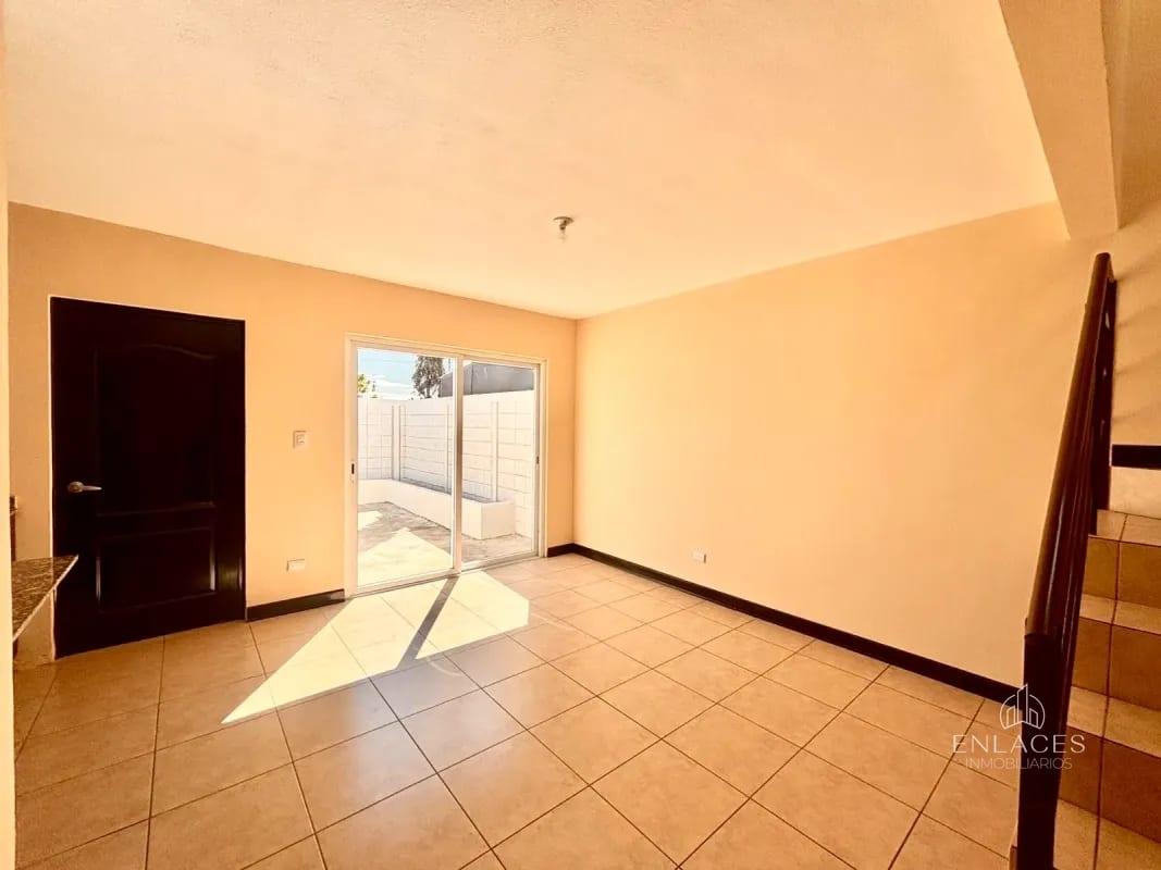 Km 26.6 CAES • Casa en Venta • Condominio La Reserva — Casa en Venta en km 26-30, Carretera a El Salvador, Guatemala, Ciudad — foto 7 de 9