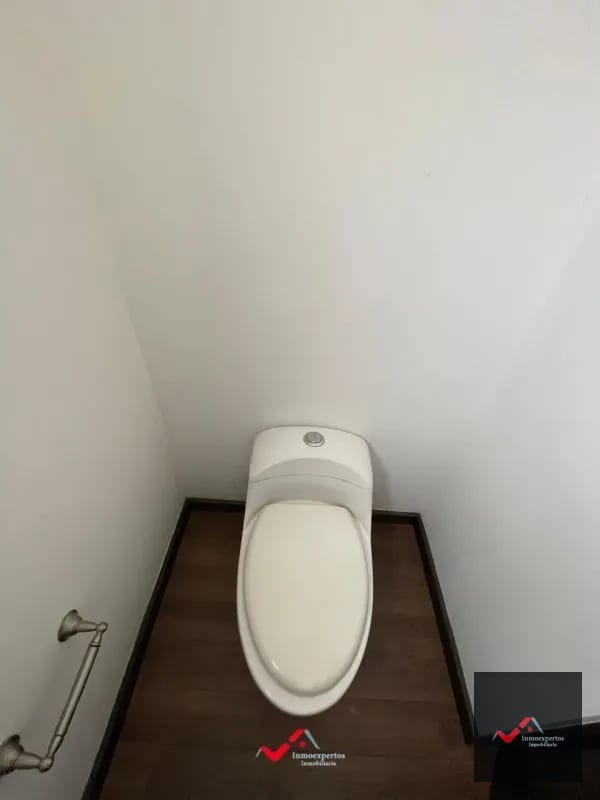 Apartamento en Renta Zona 16 — Apartamento en Alquiler en Zona 16, Guatemala, Ciudad — foto 12 de 17