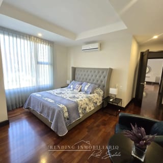 Apartamento en renta zona 14 edificio Santa Inés amueblado 2 habitaciones + 2 parqueos — Apartamento en Alquiler en Santa Inés, Zona 14, Guatemala, Ciudad — miniatura 4 de 11