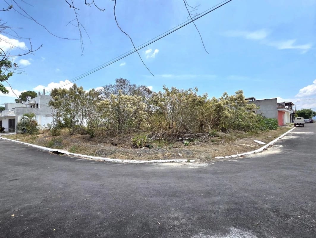 Terreno plano en venta en San Cristobal ll z8 Mixco sect. B1 — Terreno en Venta en Zona 8 Mixco, Guatemala, Ciudad — foto 1 de 8