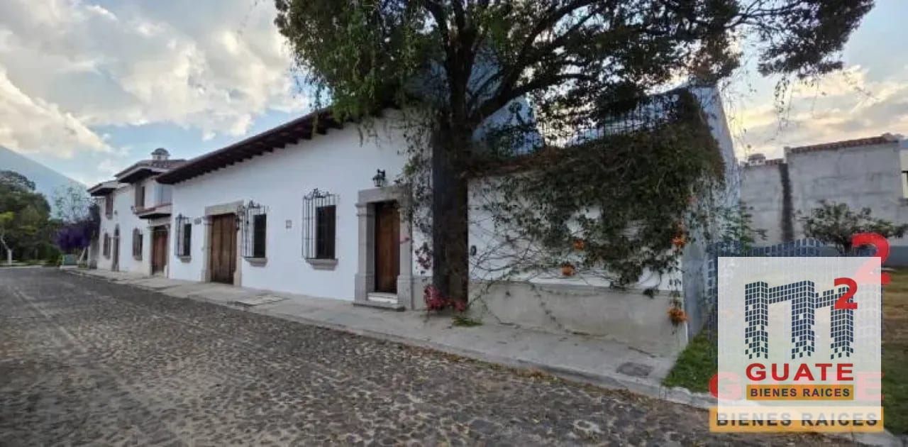 Casa en condominio en Venta, Antigua Guatemala — Casa en Venta en Antigua, Sacatepéquez — foto 1 de 15
