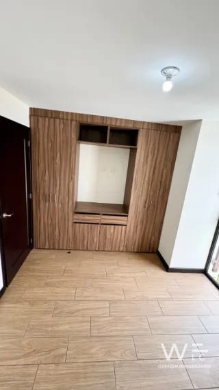 VENDO APARTAMENTO ZONA 15 — Apartamento en Venta en Zona 15, Guatemala, Ciudad — miniatura 5 de 9