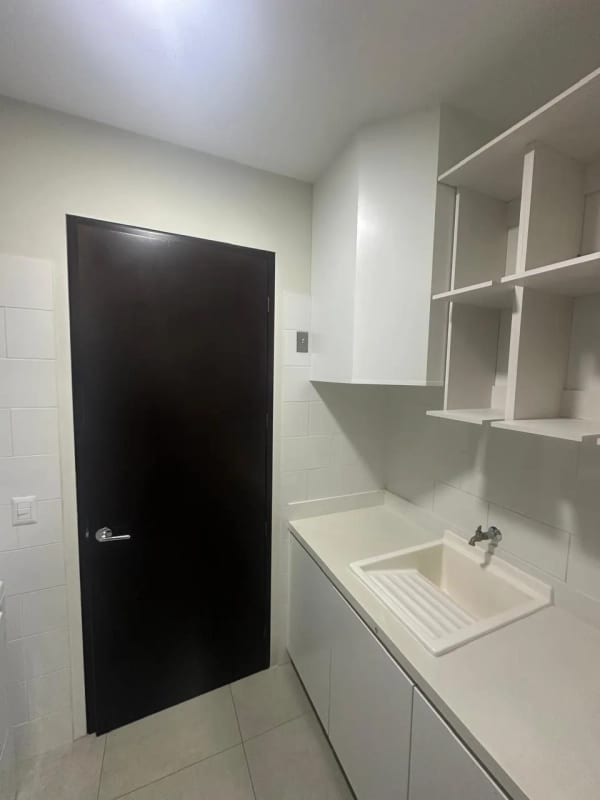 APARTAMENTO EN ALQUILER SANTA INES DEL PARQUE ZONA 14 — Apartamento en Alquiler en Santa Inés del Parque, Zona 14, Guatemala, Ciudad — foto 9 de 17