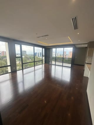 APARTAMENTO EN ALQUILER SANTA INES DEL PARQUE ZONA 14 — Apartamento en Alquiler en Santa Inés del Parque, Zona 14, Guatemala, Ciudad — miniatura 2 de 17