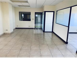 Oficina de 175 mts. en Zona 13 — Oficina en Alquiler en Zona 13, Guatemala, Ciudad — miniatura 9 de 11