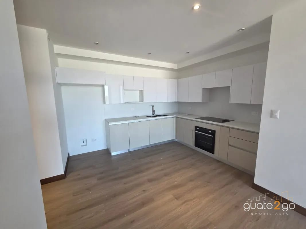 Alquilo apartamento por 6 u 8 meses Z 13 a una cuadra de Las Americas — Apartamento en Alquiler en Zona 14, Guatemala, Ciudad — foto 14 de 15