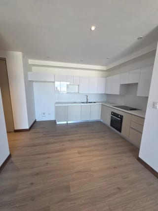 Alquilo apartamento por 6 u 8 meses Z 13 a una cuadra de Las Americas — Apartamento en Alquiler en Zona 14, Guatemala, Ciudad — miniatura 7 de 15
