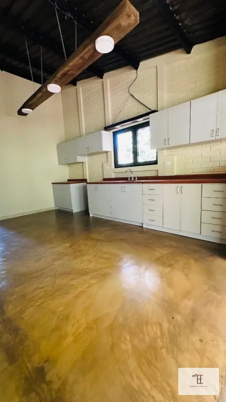 Rento casa pequeña ecológica en Km.16 Calle Olmeca, ambiente verde,  muy privado y tranquilo ideal para Negocio a puerta cerrada — Oficina en Alquiler en Carretera a El Salvador, Guatemala, Ciudad — foto 6 de 7