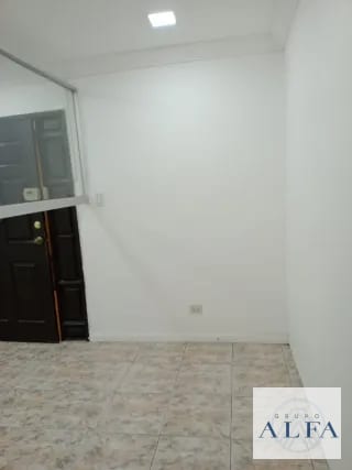 OFICINA RENTA ZONA 10 EDIFICIO DIAMOND — Oficina en Alquiler en Zona 10, Guatemala, Ciudad — miniatura 5 de 9