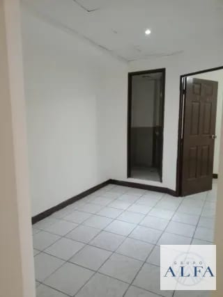 OFICINA RENTA 85 MTS EDIFICIO DIAMOND ZONA 10 — Oficina en Alquiler en Zona 10, Guatemala, Ciudad — miniatura 8 de 9