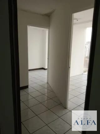 OFICINA RENTA 85 MTS EDIFICIO DIAMOND ZONA 10 — Oficina en Alquiler en Zona 10, Guatemala, Ciudad — miniatura 6 de 9