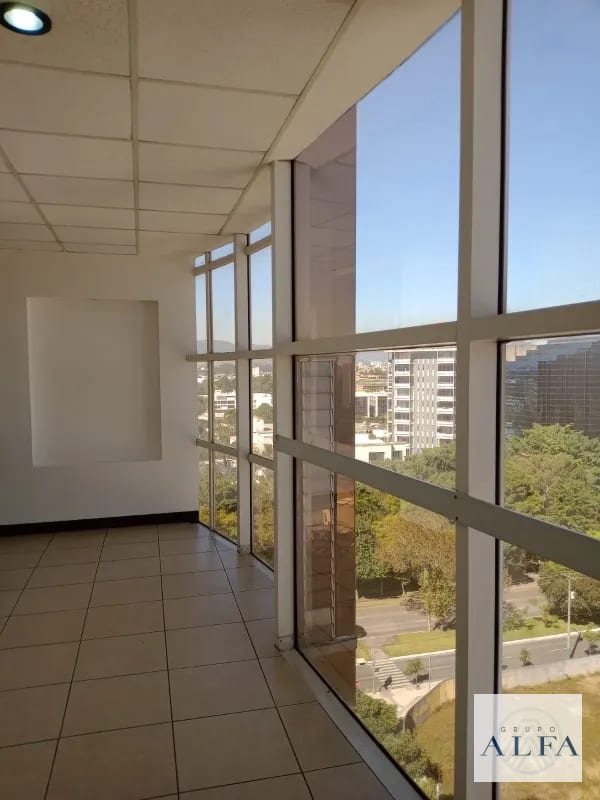 OFICINA RENTA 85 MTS ZONA 10 EDIFICIO DIAMOND — Oficina en Alquiler en Zona 10, Guatemala, Ciudad — foto 9 de 9