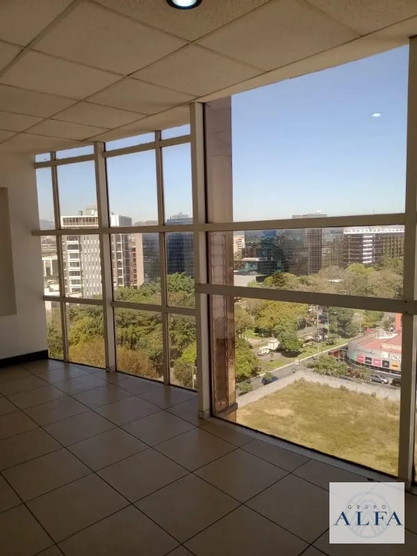 OFICINA RENTA 85 MTS ZONA 10 EDIFICIO DIAMOND — Oficina en Alquiler en Zona 10, Guatemala, Ciudad — foto 7 de 9