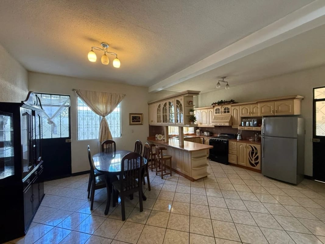 Valle del Sol /Casa en venta dentro de colonia con seguridad — Casa en Venta en Zona 4 Mixco, Guatemala, Ciudad — foto 15 de 17