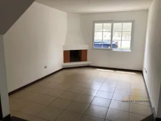 Casa en Renta en Villas de Santa Mónica Km 16.5 CAES Fraijanes – 3 Habitaciones, Jardín y Chimenea (Garita y Seguridad) — Casa en Alquiler en Fraijanes, Carretera a El Salvador, Guatemala, Ciudad — miniatura 9 de 9
