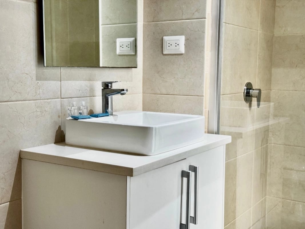 Apartamento de 3 dormitorios en venta zona 10 — Apartamento en Venta en Zona 10, Guatemala, Ciudad — foto 8 de 17