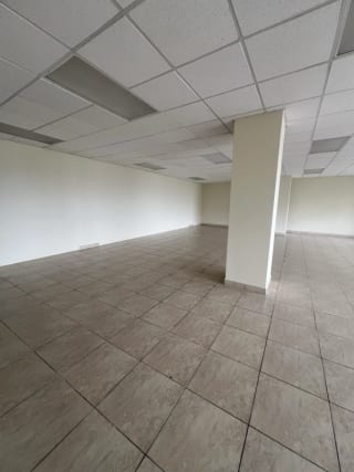 Condesa II / Oficina en Renta en Zona 13 — Oficina en Alquiler en Zona 13, Guatemala, Ciudad — miniatura 4 de 7