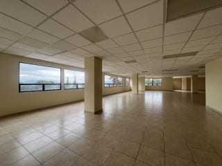 CONDESA II / OFICINA EN RENTA EN 13 — Oficina en Alquiler en Zona 13, Guatemala, Ciudad — miniatura 1 de 6