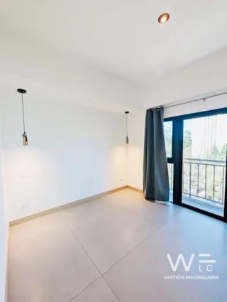 ALQUILO APARTAMENTO ZONA 10 — Apartamento en Alquiler en Bonadiez, Zona 10, Guatemala, Ciudad — miniatura 9 de 11