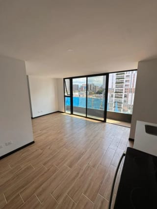 Apartamento en renta Essenza Z13 — Apartamento en Alquiler en Zona 13, Guatemala, Ciudad — miniatura 4 de 10
