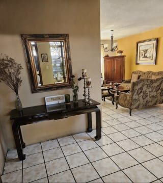 Venta amplia casa 2 niveles | Residenciales Lourdes, Zona 16 — Casa en Venta en Lourdes, Zona 16, Guatemala, Ciudad — miniatura 5 de 11