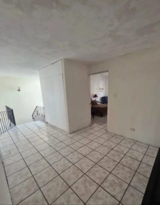 Venta amplia casa 2 niveles | Residenciales Lourdes, Zona 16 — Casa en Venta en Lourdes, Zona 16, Guatemala, Ciudad — miniatura 8 de 11