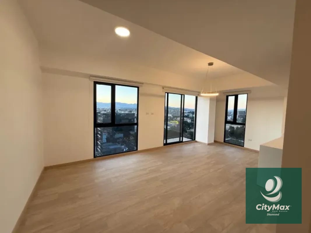 Apartamento en Renta en Zona 10 Ciudad de Guatemala — Apartamento en Alquiler en Zona 10, Guatemala, Ciudad — foto 4 de 13