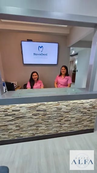 CLINICA DENTAL EQUIPADA EN RENTA EDIFICIO EUROPLAZA Z. 14 — Clínica en Alquiler en Zona 14, Guatemala, Ciudad — miniatura 3 de 6