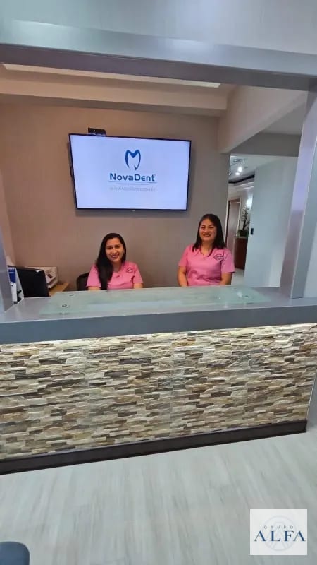 CLINICA DENTAL EQUIPADA EN RENTA EDIFICIO EUROPLAZA Z. 14 — Clínica en Alquiler en Zona 14, Guatemala, Ciudad — foto 3 de 6